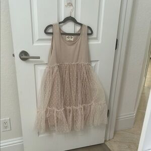 Joyfolie Beige Sleeveless Dress